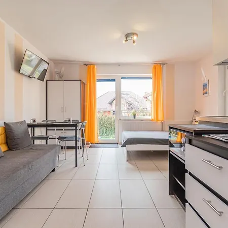 Morskie Katy - W Otoczeniu Przyrody Zalewu Wislanego, Spacerem Do Morza, Dog-friendly Δωμάτια σε οικογενειακή κατοικία