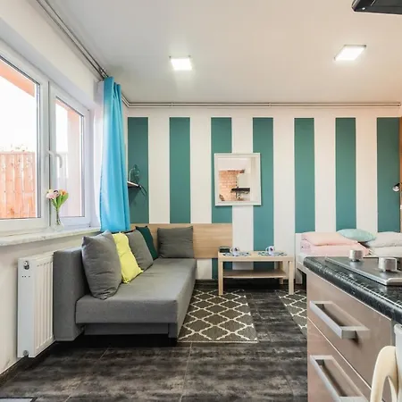 Morskie Katy - W Otoczeniu Przyrody Zalewu Wislanego, Spacerem Do Morza, Dog-friendly Δωμάτια σε οικογενειακή κατοικία Kąty Rybackie