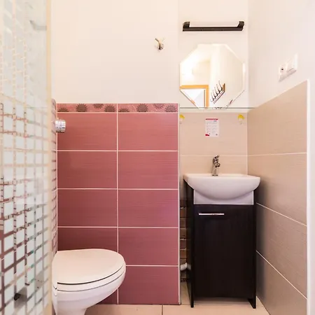 Morskie Katy - W Otoczeniu Przyrody Zalewu Wislanego, Spacerem Do Morza, Dog-friendly Δωμάτια σε οικογενειακή κατοικία