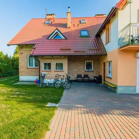 Morskie Katy - W Otoczeniu Przyrody Zalewu Wislanego, Spacerem Do Morza, Dog-friendly Δωμάτια σε οικογενειακή κατοικία
